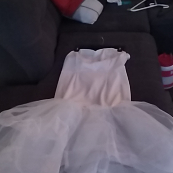 Dress - Picture 1 of 1